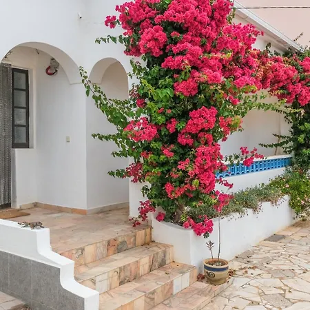 Σπίτι διακοπών Quinta Do Coala - Spacious Countryside Orchard House & Cottage, 10 Min From Lagos