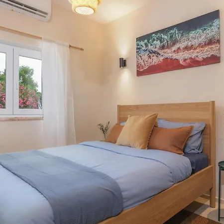 Σπίτι διακοπών Quinta Do Coala - Spacious Countryside Orchard House & Cottage, 10 Min From Lagos