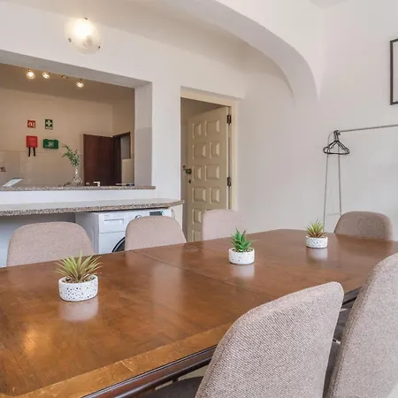 Σπίτι διακοπών Quinta Do Coala - Spacious Countryside Orchard House & Cottage, 10 Min From Lagos